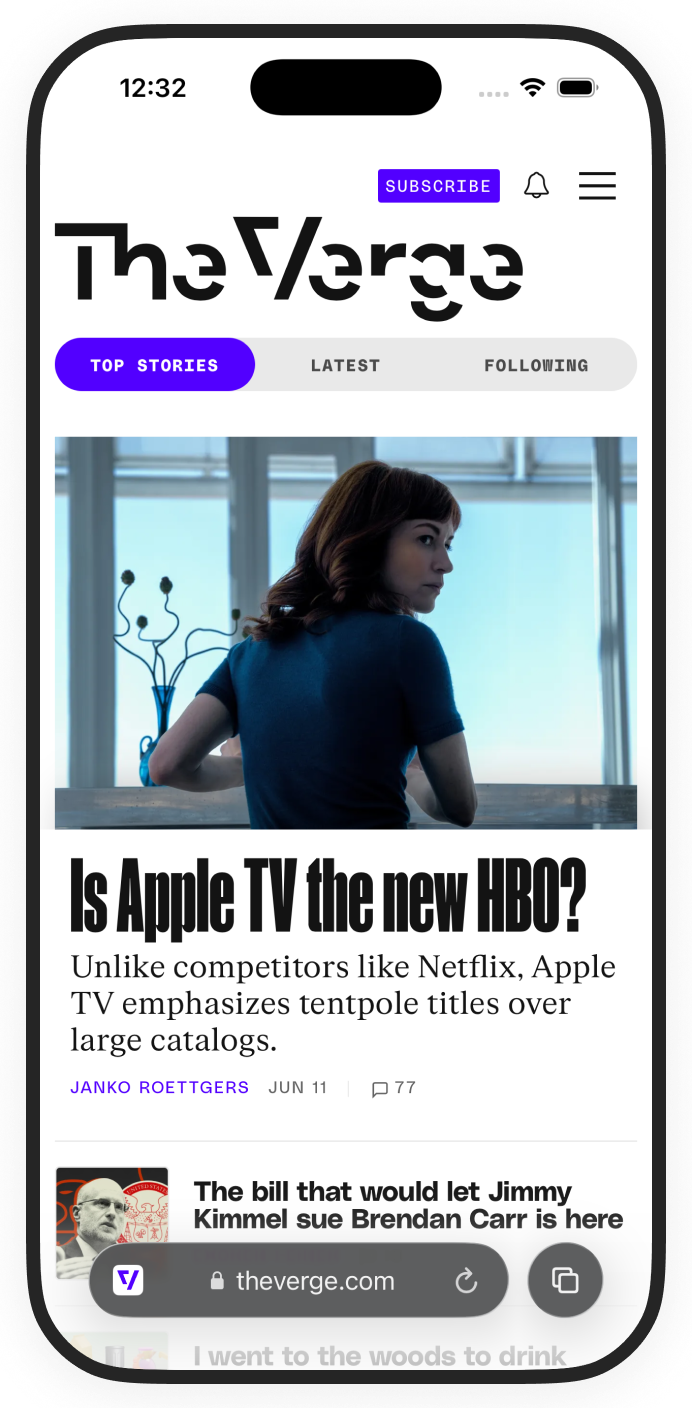 Vanilla Browser private browsing mode on iPhone showing a news website